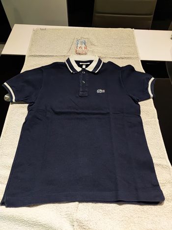 Tee shirt manches courtes  LACOSTE. Taille 10 ans