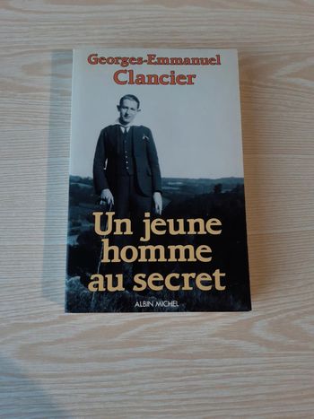 Livre Un jeune homme au secret