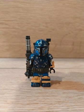 Figurine type lego Paz Vizsla Mandalorian star wars