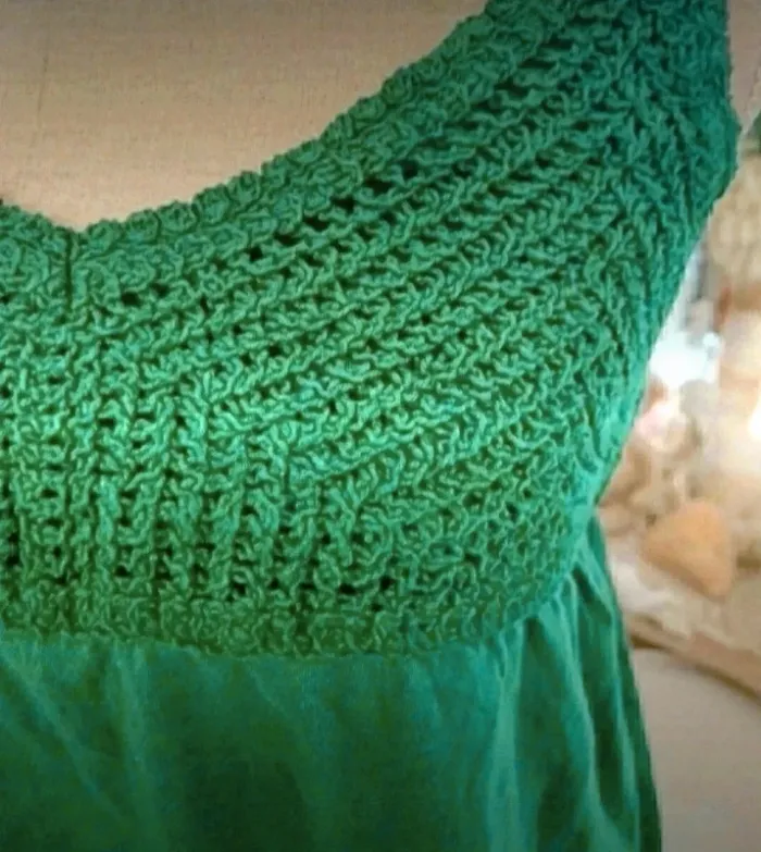 Top vert dos decolté Kiabi Taille L Neuf - photo numéro 3