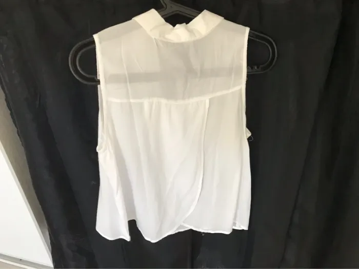 Chemise blanche - photo numéro 3
