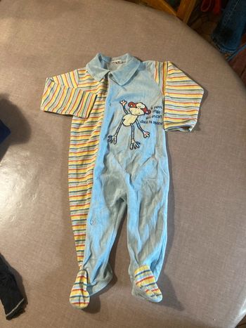 Pyjama velours bébé 12 mois – Petit singe arc-en-ciel