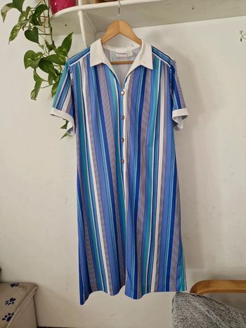 Robe manches courtes