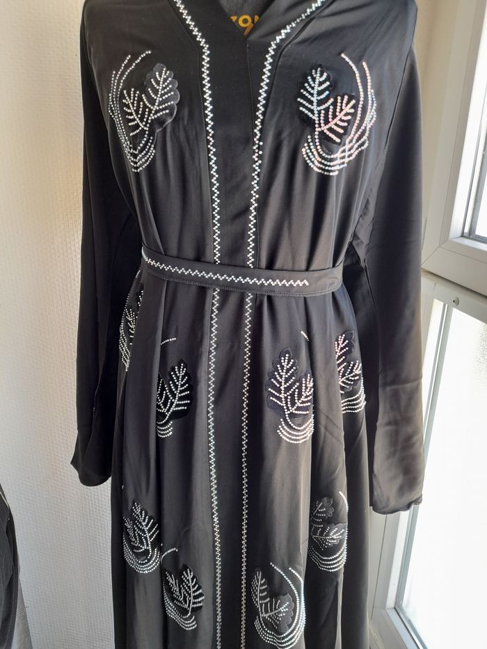 Robe abaya - photo numéro 2
