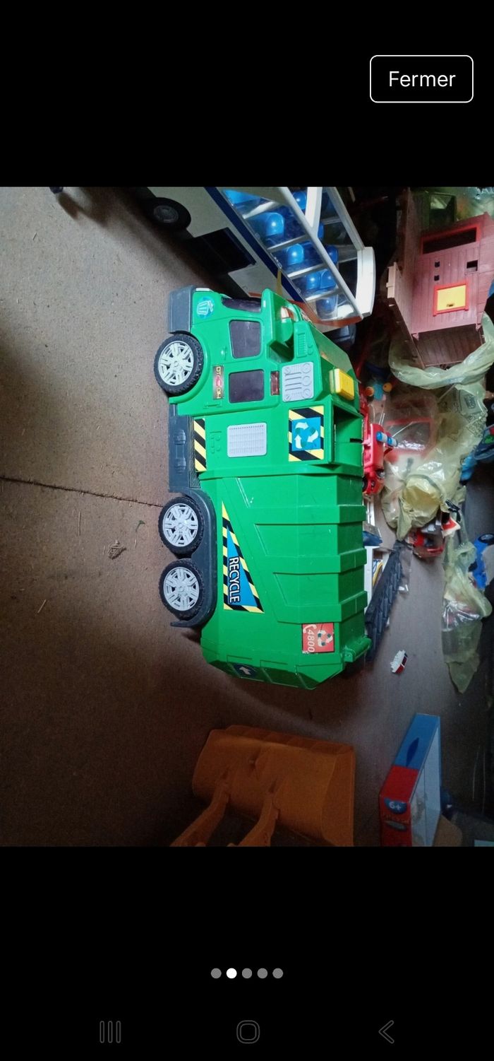 Camion poubelle - photo numéro 2