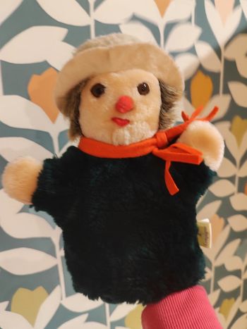 Peluche doudou marionnette garçon doudou et compagnie