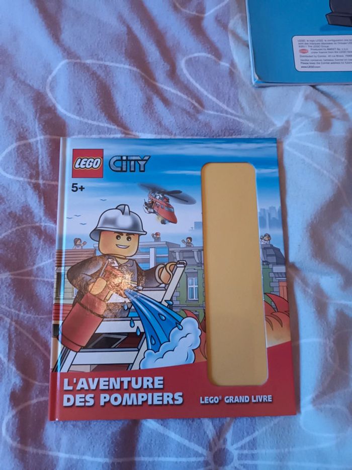 Lot de 3 livres lego city - photo numéro 4