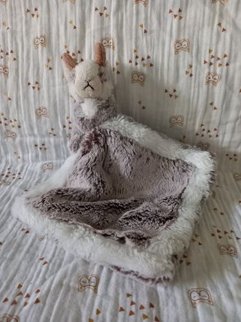 Doudou bouc Chamoi création Dani