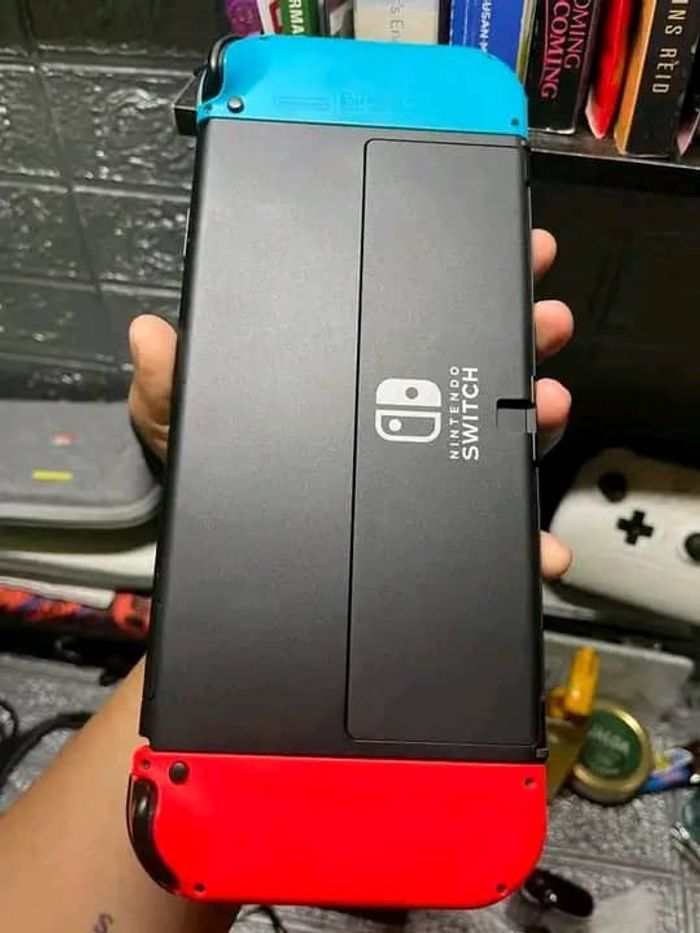 En vente de Nintendo switch - photo numéro 2