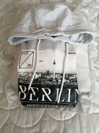 Sweat-shirt a capuche