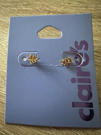 Paire de boucles d’oreilles feuilles