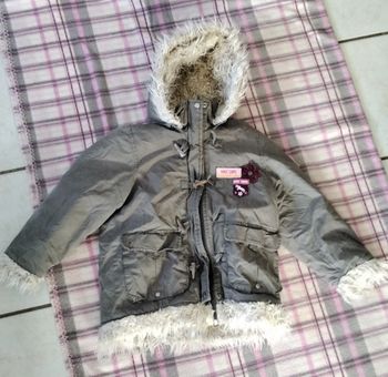 Blouson  à  capuche  amovible  ,kaki, poches, fermeture, boutons, Kiabi  Kids, 6 ans  114 cm 