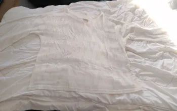 Pull blanc T3 a manche courte