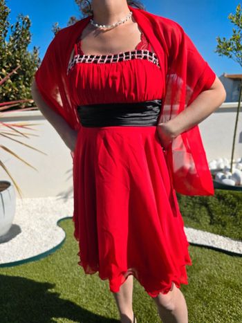 Robe cérémonie rouge