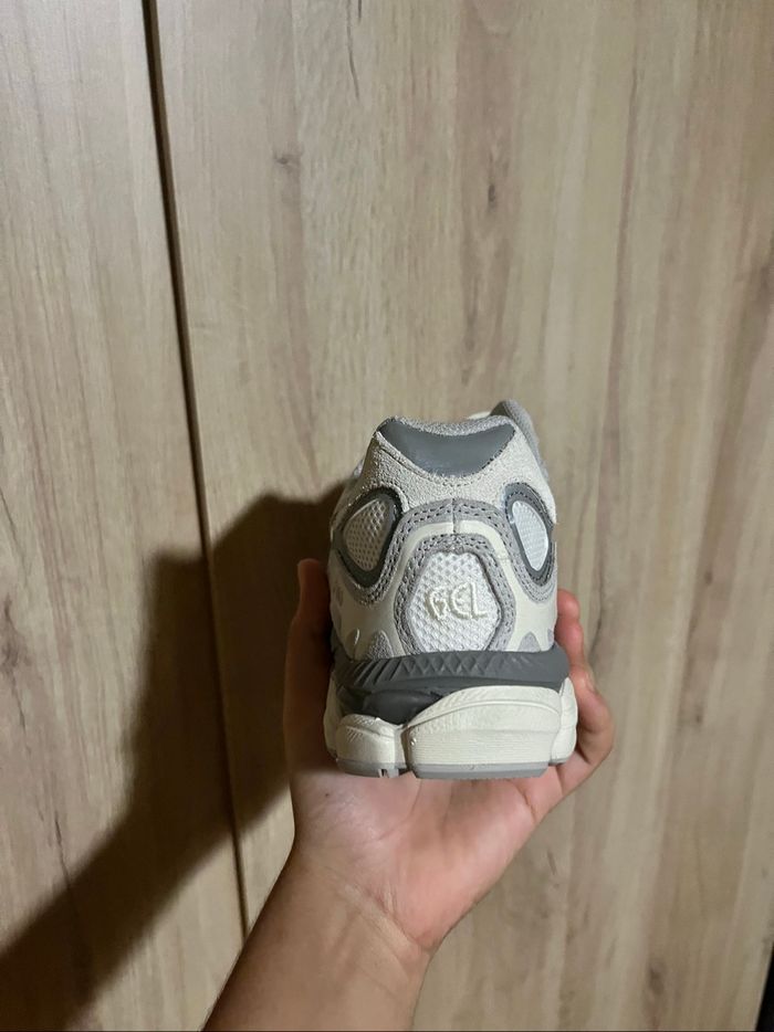Asics Gel Nyc Grey Cream - photo numéro 5