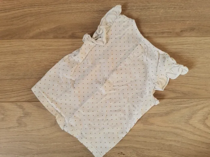T shirt à pois avec bandeau 12 mois - photo numéro 3