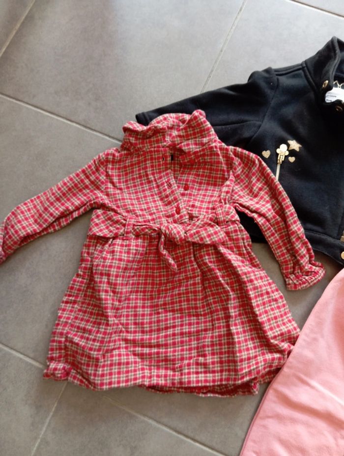 Lots de vêtements - photo numéro 2