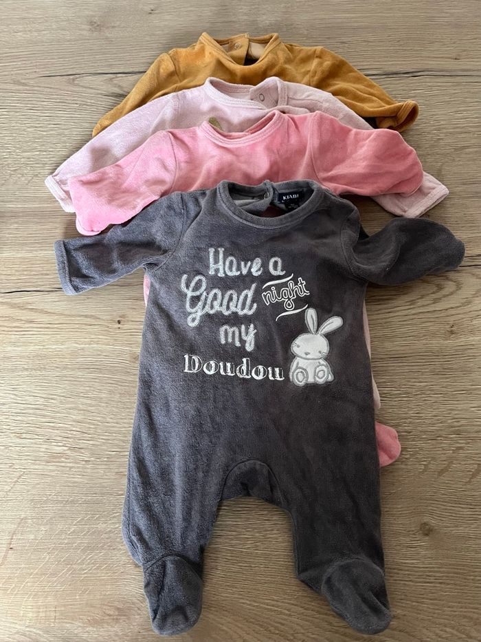 Lots de 5 pyjamas d’hiver - photo numéro 2