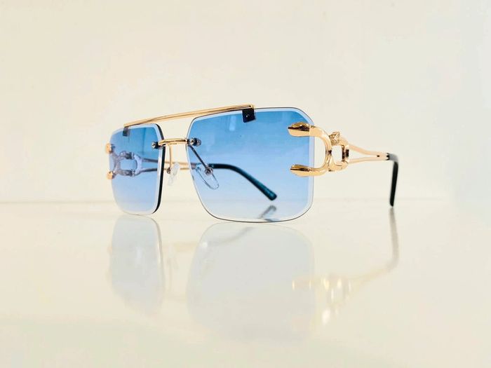 Lunette de soleil mixte dorée verres bleus dégradés uvprotection taille moyenne - photo numéro 5