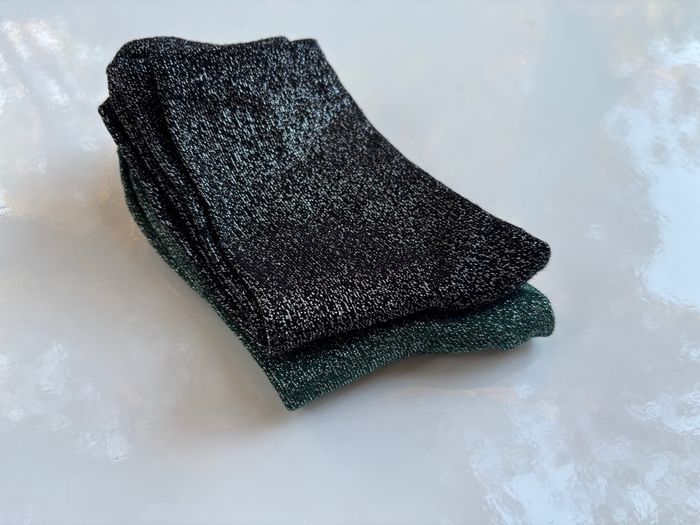 Lot de 2 paires de chaussettes pailletées fille femme - photo numéro 5