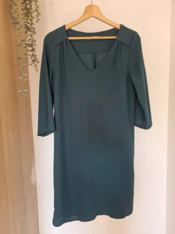 Robe verte fluide