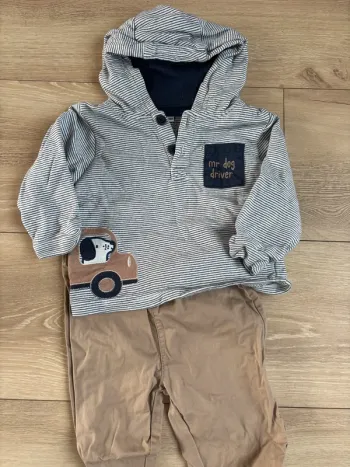 Ensemble pull pantalon 18 mois
