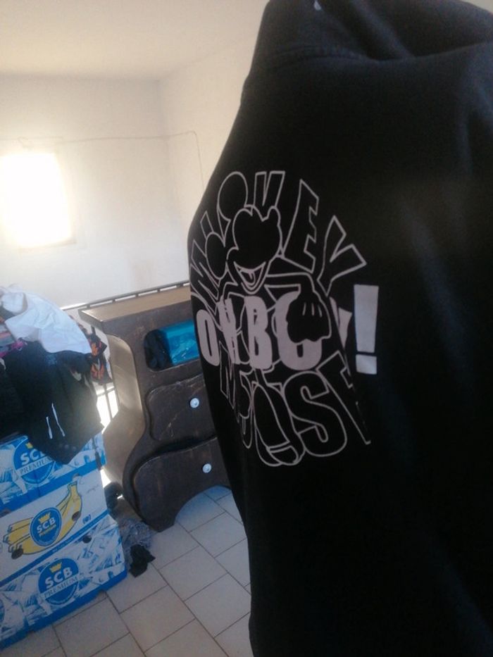 Sweat taille m - photo numéro 2