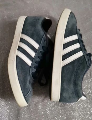 Baskets chaussures Adidas taille 36