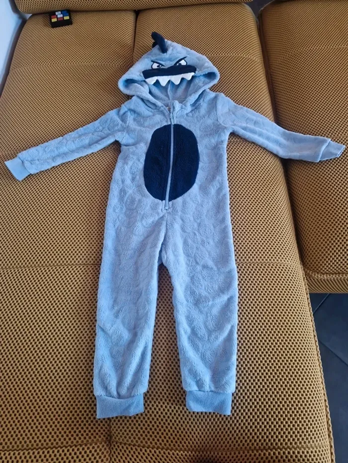 Combinaison pyjama requin