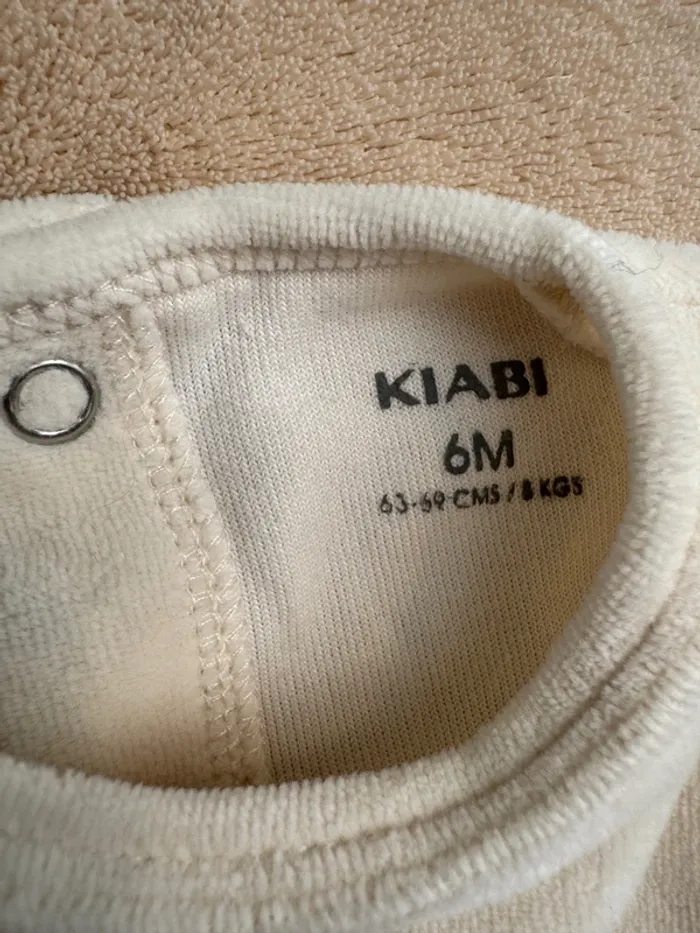 Pyjama 1 pièce • kiabi • taille 6 mois - photo numéro 4