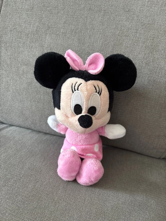 Petite peluche Minnie - photo numéro 2