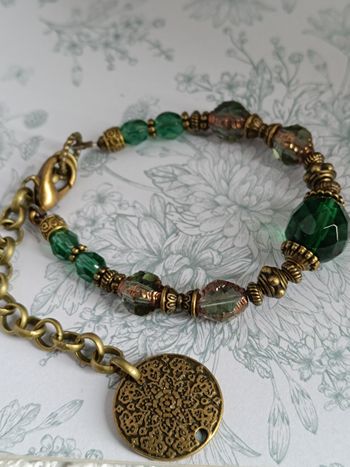 Bracelet perles de verre tchèque & métal bronze antique – ajustable 16,5 à 24 cm