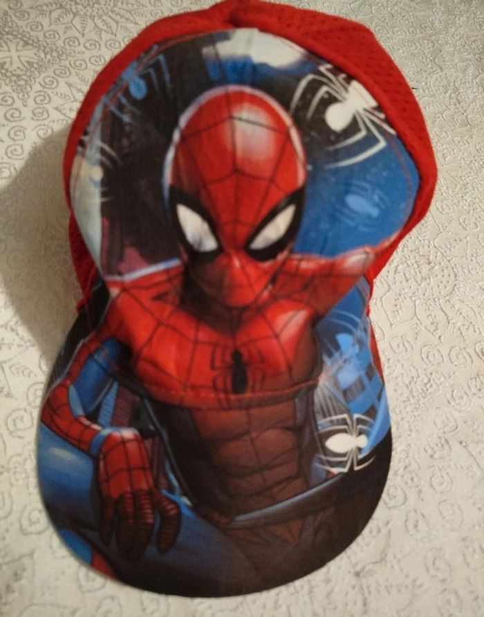Casquette spiderman - photo numéro 2