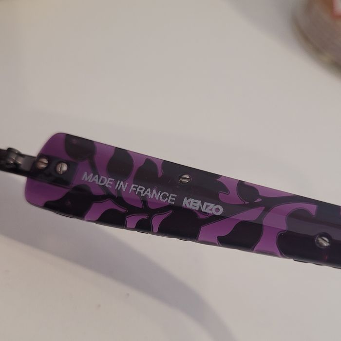 Monture de lunette Vintage, femme, forme rectangulaire, pas tres haute. Marque  Kenzo - photo numéro 6