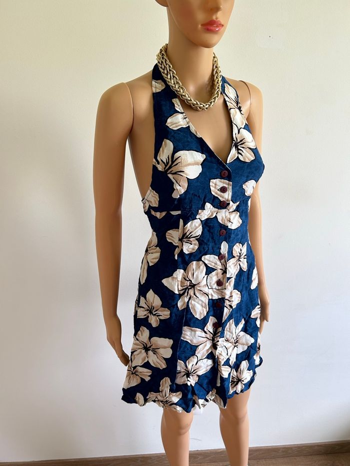 Robe dos nu bleue et beige taille unique bon état (taille petit) - photo numéro 2