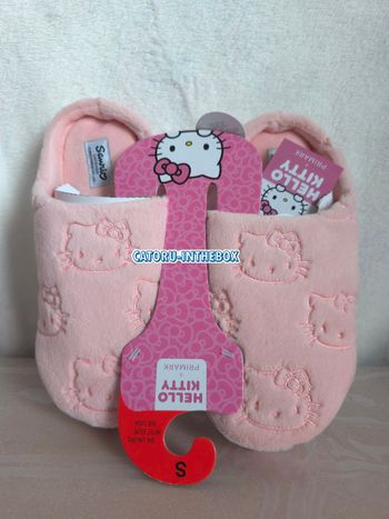 Chaussons / Pantoufles / Slippers Sanrio Hello Kitty | Taille EU 36-37