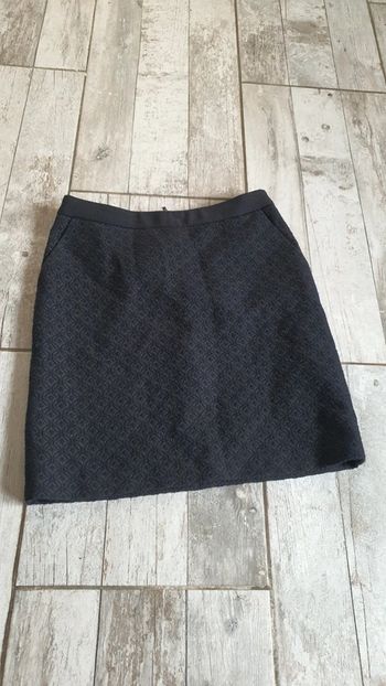 Jupe 1 2 3 taille 36 en très bon état