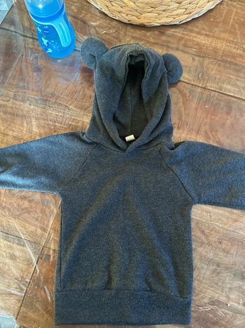 Pull à capuche avec oreille