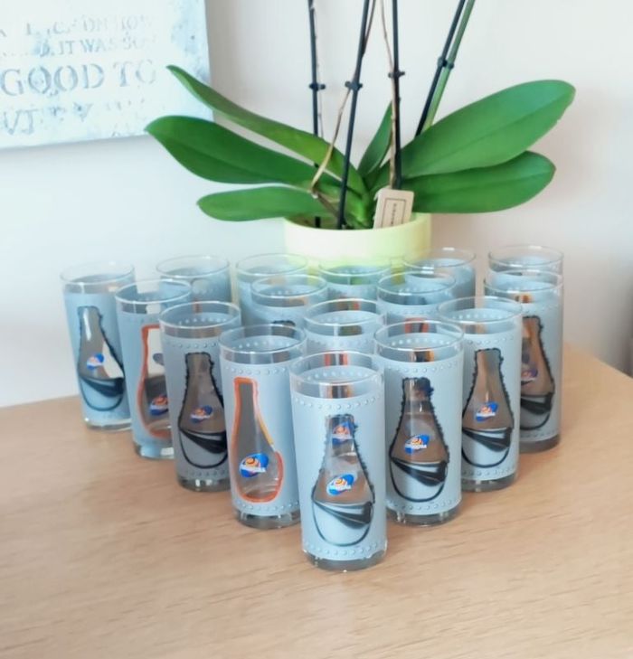 🥤 16 verres Orangina 🥤