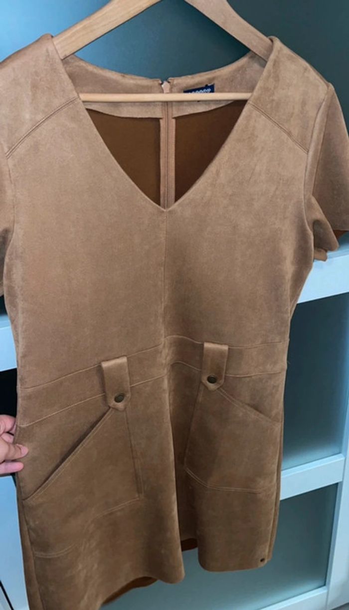 Robe en suédine - photo numéro 3