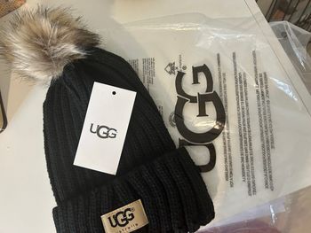 Bonnet ugg noir 