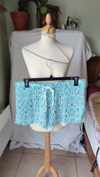 Short de nuit satin imprimé T46/48