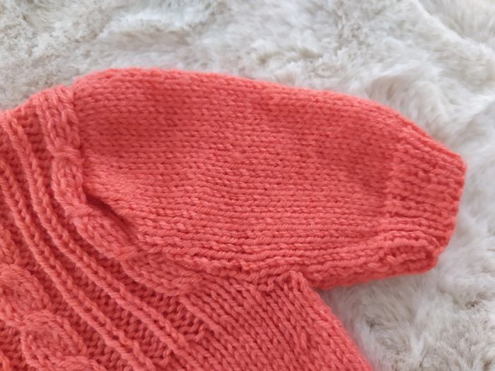 Gilet neuf 9 mois - photo numéro 4