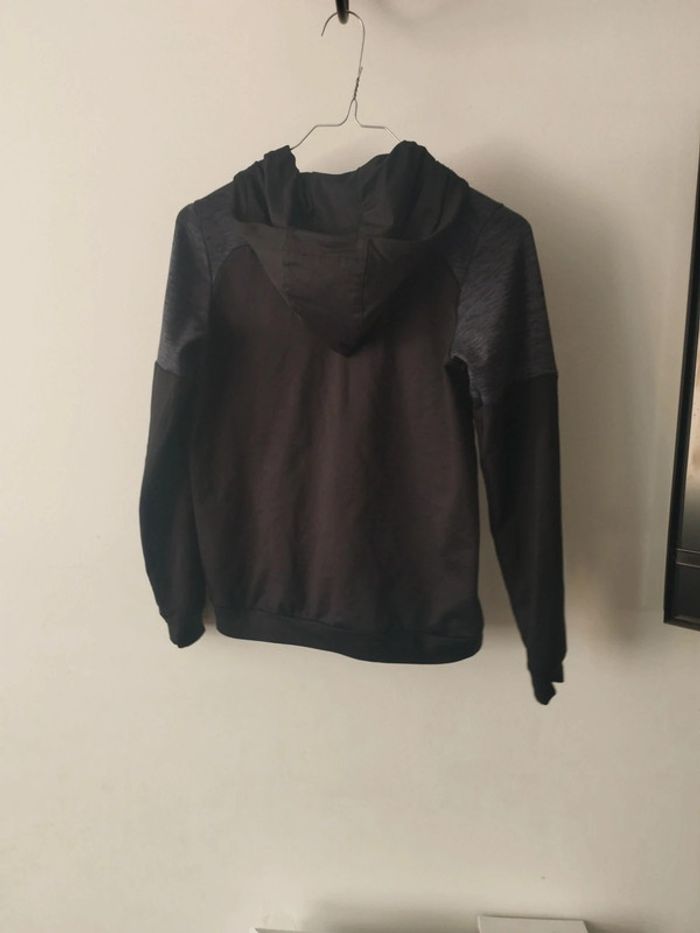Veste zippée à capuche - photo numéro 2
