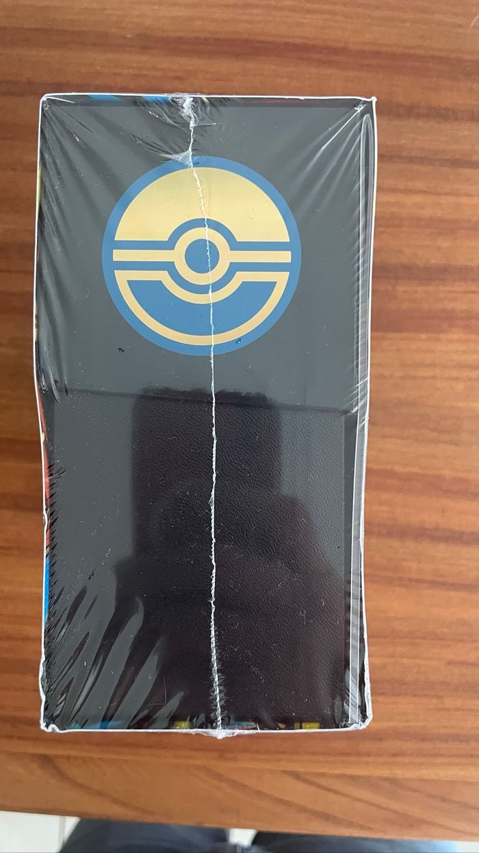 ETB mega Lucario + coffret evolution prismatique ( lire l’annonce ) - photo numéro 4