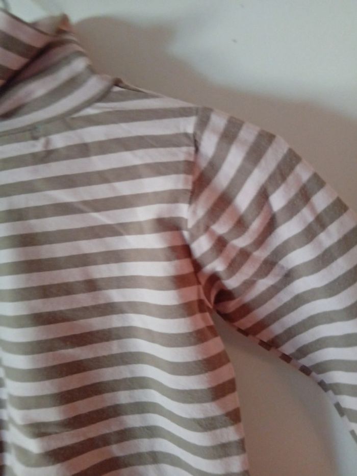 Joli sous pull rayé 4 ans - photo numéro 15