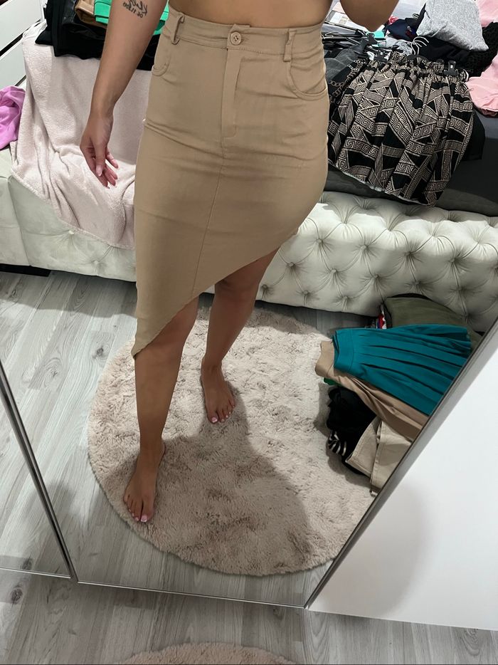 Jupe asymétrique - photo numéro 3