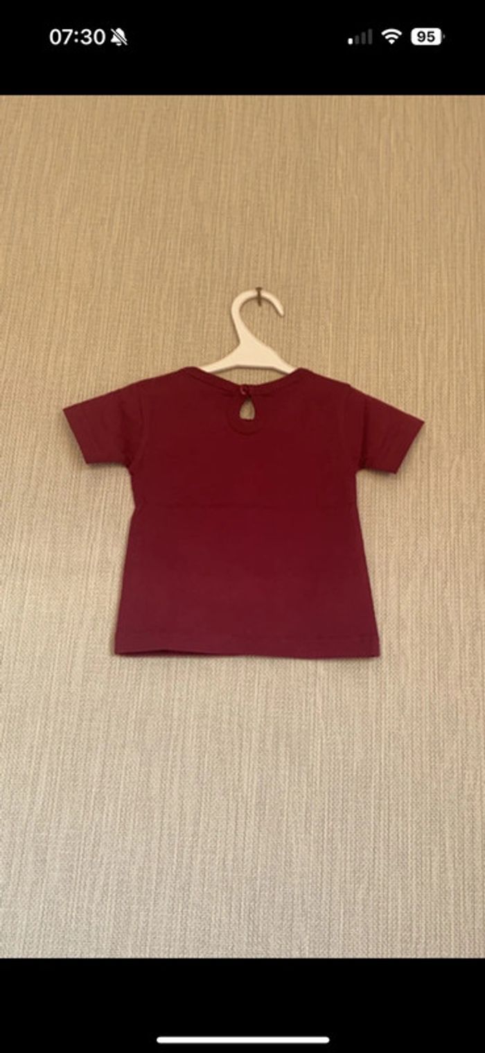 T-shirt bordeau Neuf Taille 2 ans - photo numéro 2