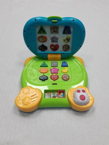 Ordinateur chien bébé