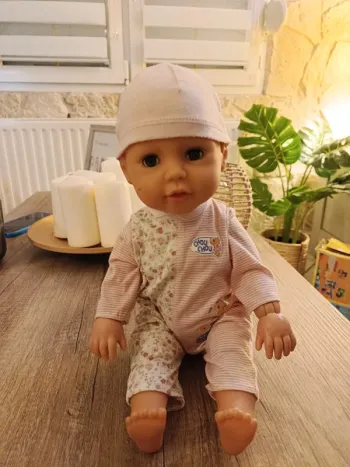 Poupée "Bébé vadrouille"